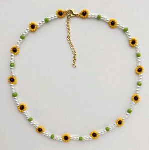 Pinteresty Sunflower Pearl Necklace 🌻