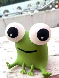 Adorable Froggy Night Lamp