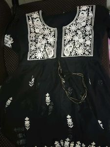 Elegant Embroidered Kurta