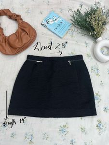 Black Skirt