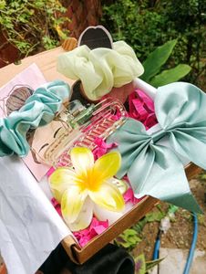 Hair Accessory Gift