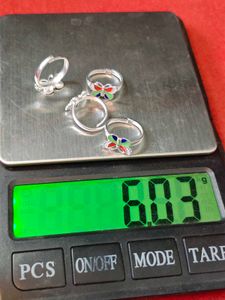 Pure silver butterfly design toe ring