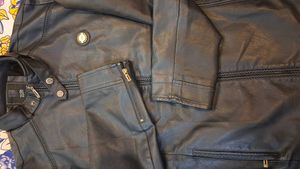 Men Lether Jacket In Good Condition