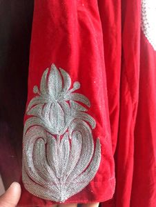Embroidered pheran from Kashmir
