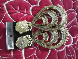 Gold Toned Earings