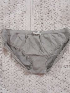 Stretchable