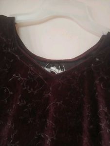 Elegant Maroon Velvet Kurta Set