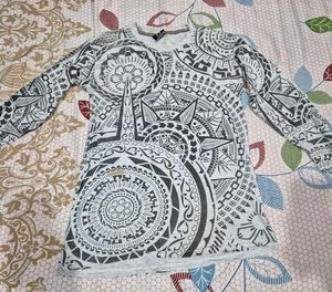 Patterned Long Sleeve Tshirt