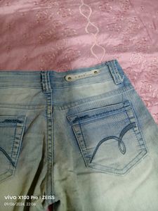 Slim Fit Light Blue jeans