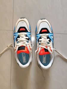 Puma Sneakers