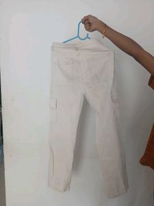 Combo Offer Off White Cargo And Short Kurti