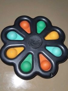 Simple Dimple Spinner Toy