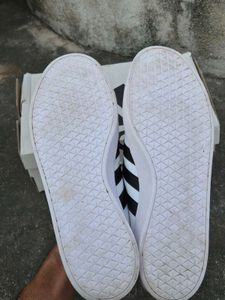 Adidas VL Court 2.0 White Sneakers – Like New