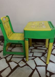 Kids Table &amp; Chair Set
