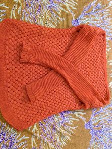 Stretchable Knitted Top For Women