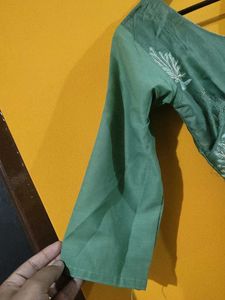 Green Embroidered Kurta