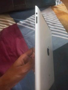 Apple iPad