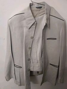 Classic Suit Set - Sophisticated Style Cream