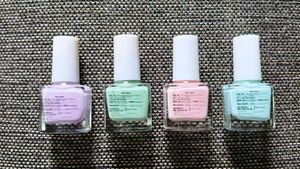 💅🏻NAIL COLOUR💅🏻