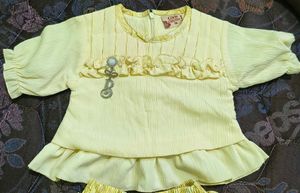 Girls' Yellow Skirt Set