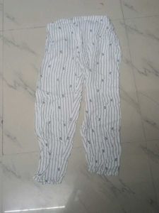 White Colour Leggings