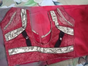 Saree With Blouse