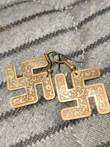 Assorted Earring Bundle With Freebies
