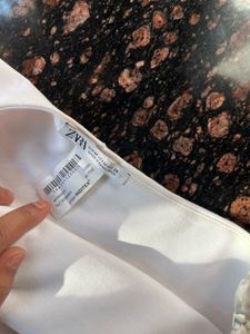 Authentic Zara one off shoulder top