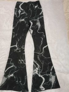 Marble Print Flare Leggings