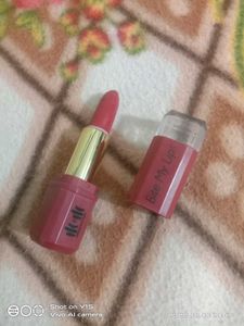 Lipstick (Bite My Lips)