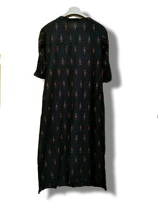 Women Printed Viscose Rayon Straight Kurta (Black)
