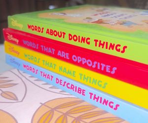 Disney Children&#39;s Books Set