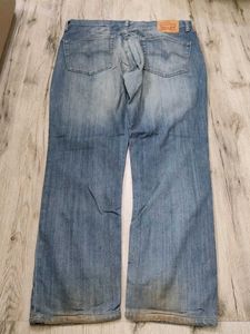 Ma1575 Levi&#39;s Beggy jeans waist 36