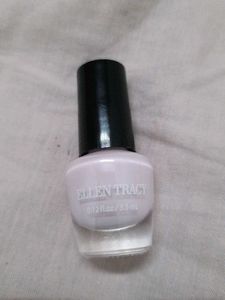 Ellen Tracy Nail Polish