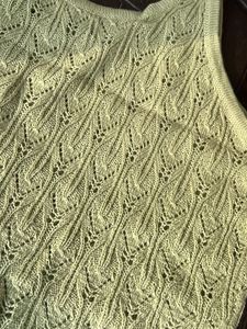 Green Knit crop Top 🧶