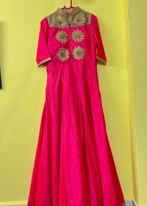 Elegant Pink Embroidered Kurta Set