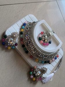 Necklace & Earring Set