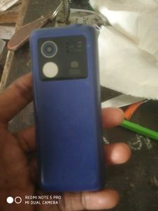 Jio Bharat Feature Phone