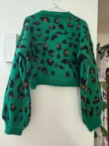 Green Leopard Print cropped Sweater