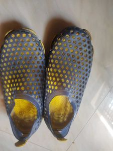 Men Shoes For Summer And Rain