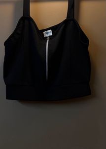 bold basic black top