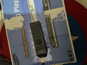 Vintage Samsung DVD Player P172 With Bo