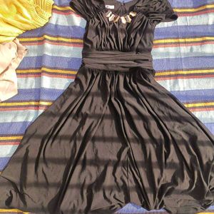 Elegant Black Dress 👗