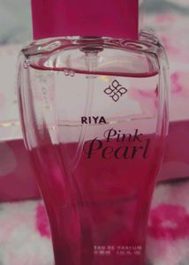 Riya pink perfume