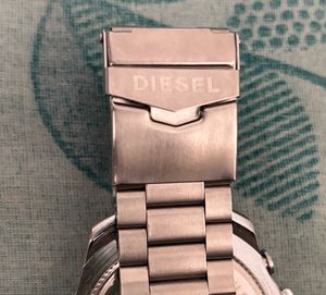 DIESEL WATCH MEN SILVER