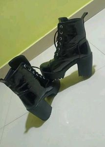 Black Patent Lace-Up Platform Boots