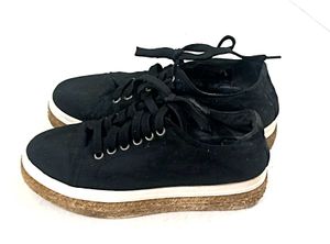 Black Sneaker For Female