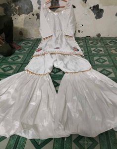 New White Gharara Suit Ne