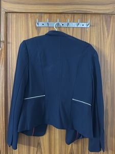 Chic Navy Blazer