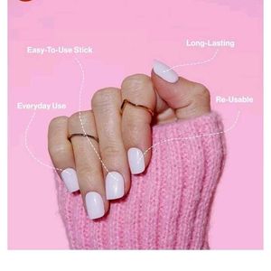L.A. Girl Oh So Shiny Cloud Nine Nails